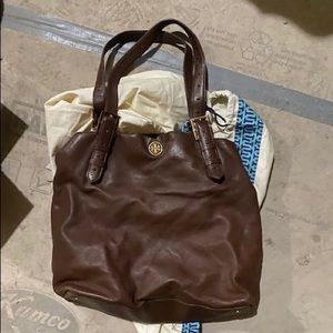 TORY BURCH chocolate brown shoulder bag